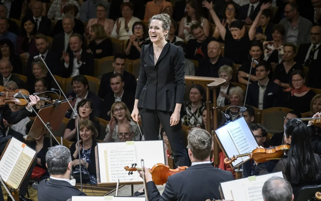 Alena Hron Makes Her Subscription Debut with the Prague Symphony Orchestra